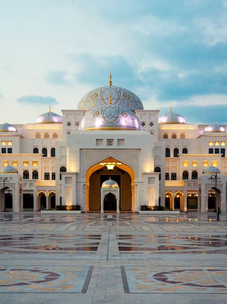 Qasr Al Watan 
